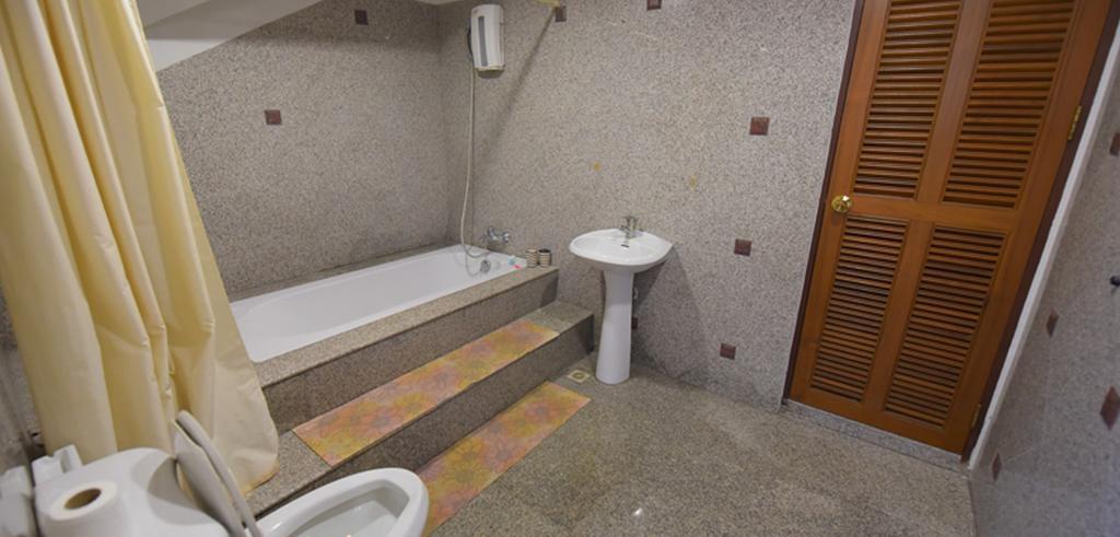 Phuripimarn Penthouse Pak Chong Zewnętrze zdjęcie
